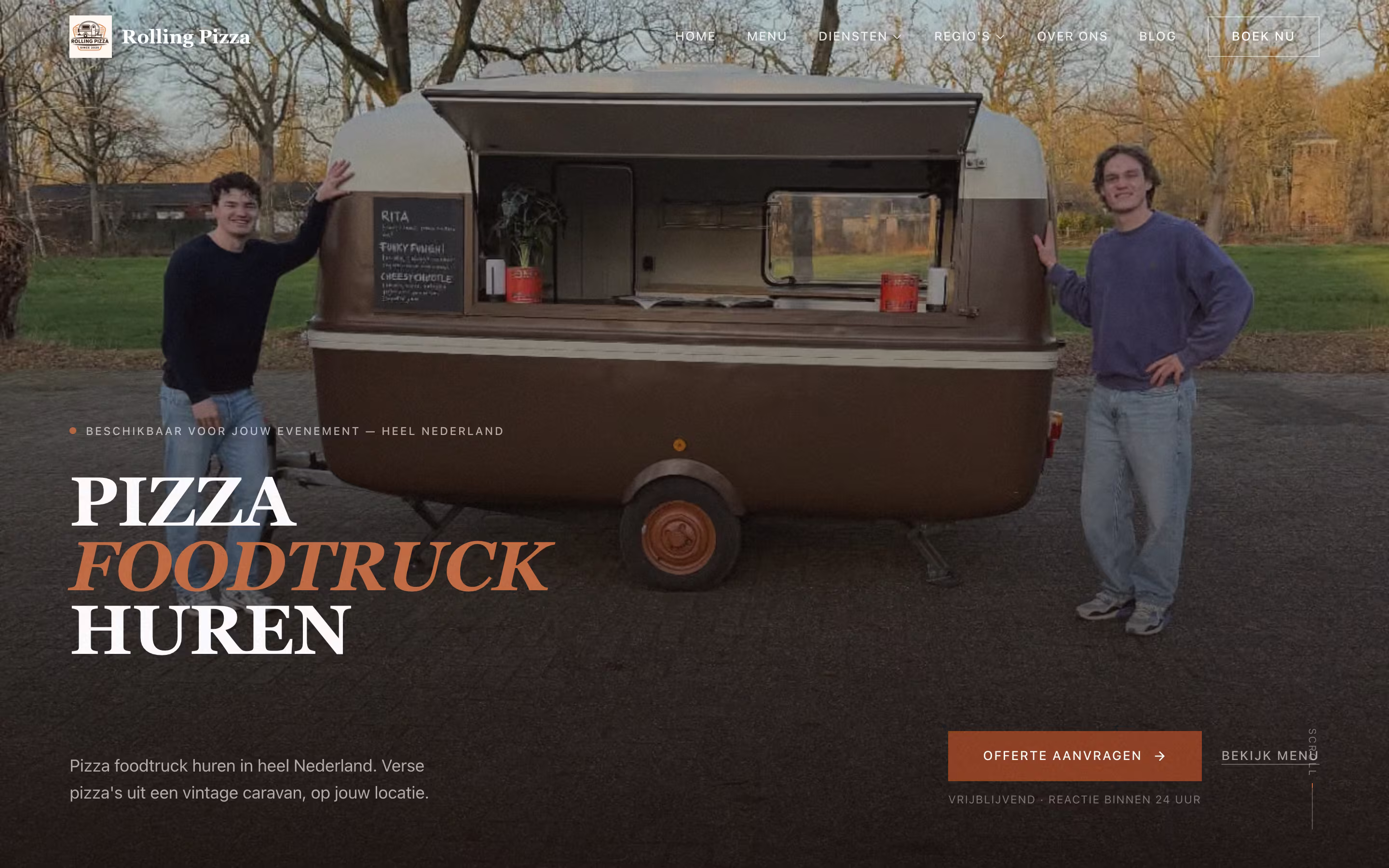 Startscherm van de website van Rolling Pizza, met de pizzatruck en de kop Pizza foodtruck huren